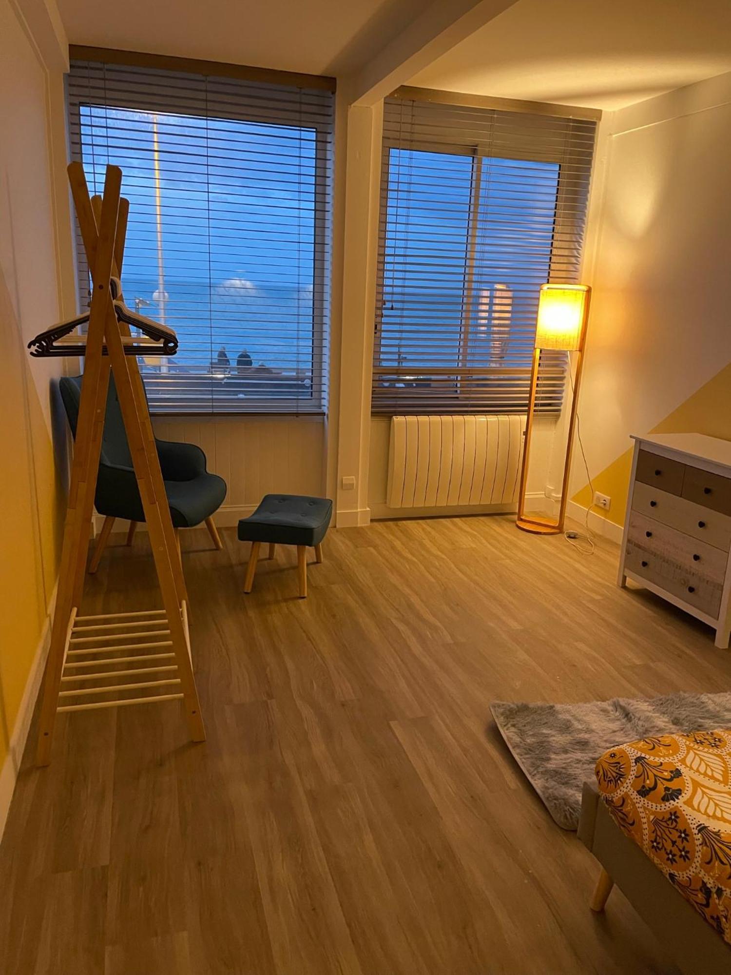 Les Gites Panorama Et Perle Vue Mer フェカン 部屋 写真